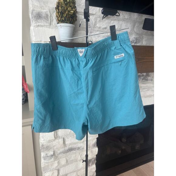 Columbia Women's Blue PFG Backcast Water Shorts Size L - Picture 5 of 8